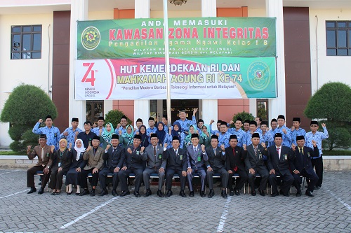 HUT MARI